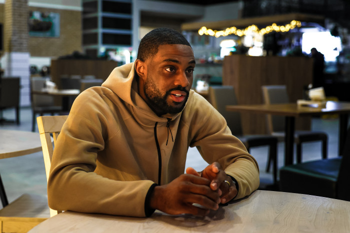 Интервью с Джарредом Огунгбеми-Джексоном